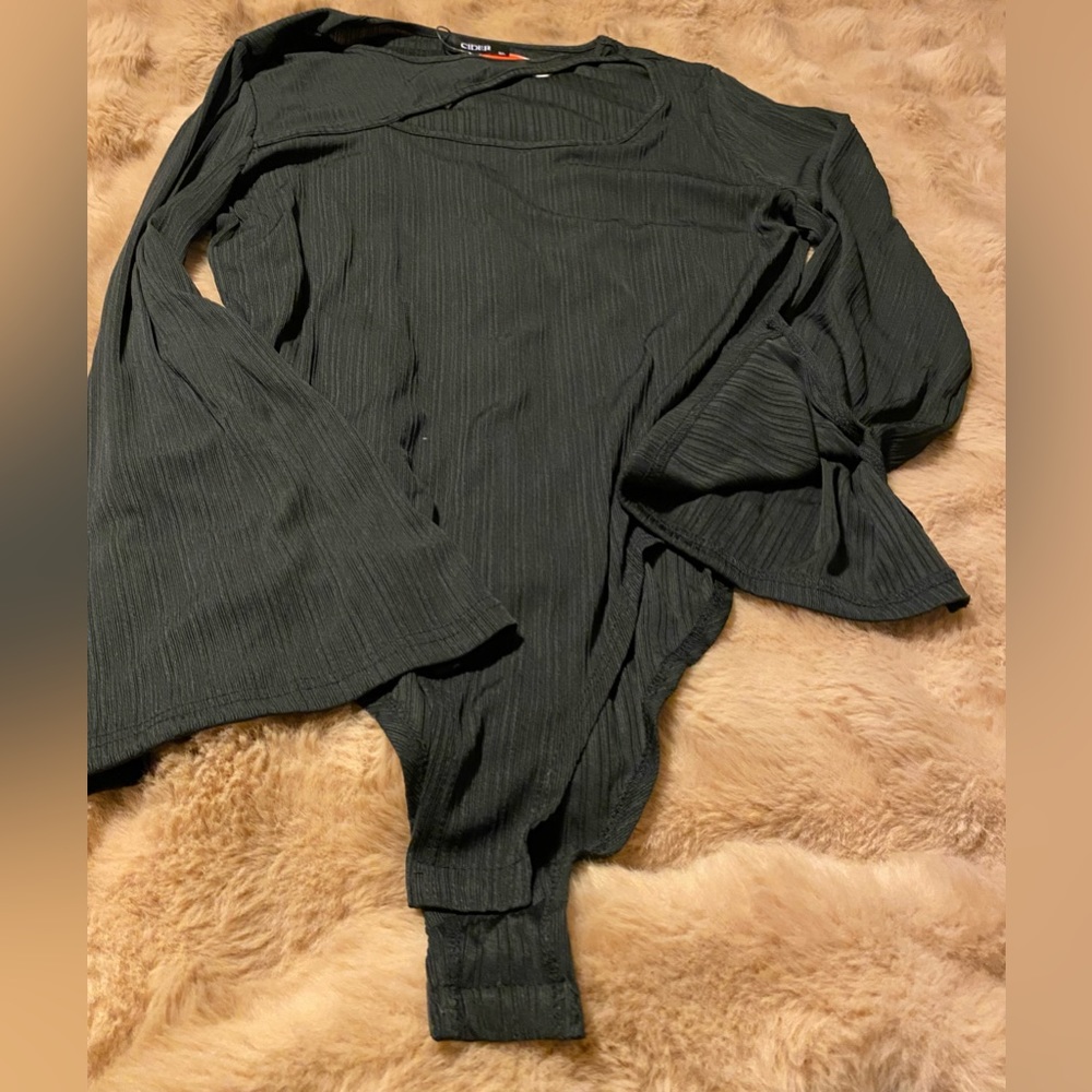 NWT Cider Clothing long sleeve Bodysuit 🖤1XL